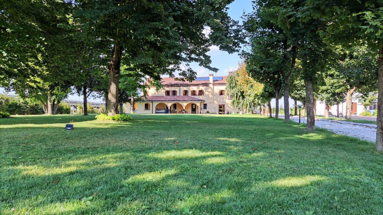 Agriturismo La Foscarina Vescovana Buitenkant foto