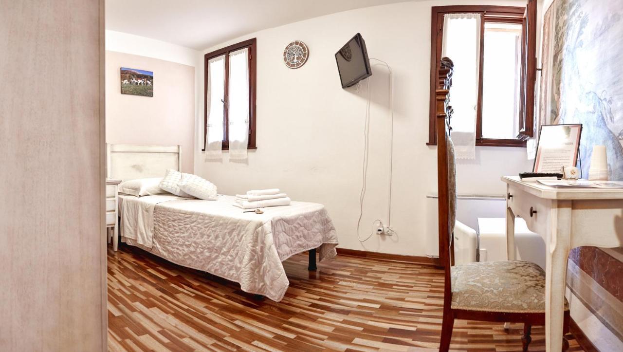 Agriturismo La Foscarina Vescovana Buitenkant foto